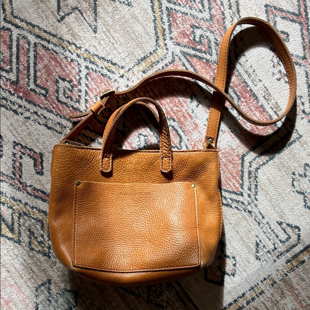Portland Leather Tan Crossbody Bag